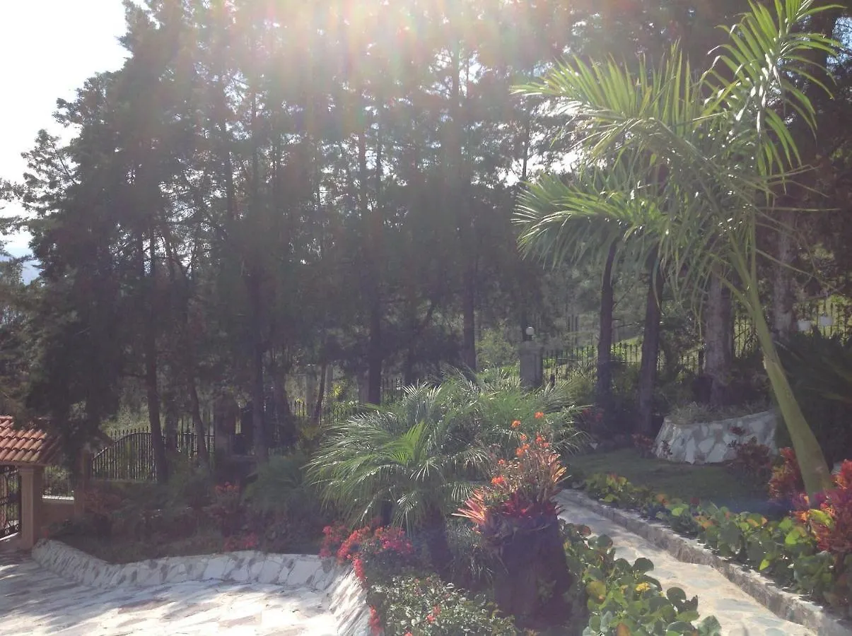 Villa Paloma/ Home/ Office-Remote Office Constanza